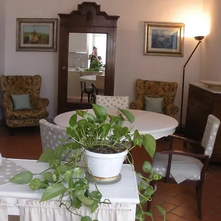 Casa Dolce Casa Giuliana * Sarzana